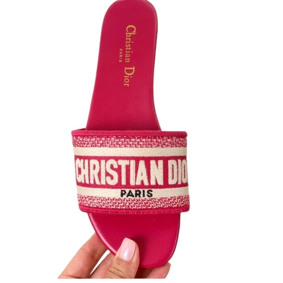 **AMPUTEE ONE SHOE ONLY Christian Dior Red LOGO Slides 38 / 8 AMPUTEE*RIGHT FOOT - Picture 1 of 9